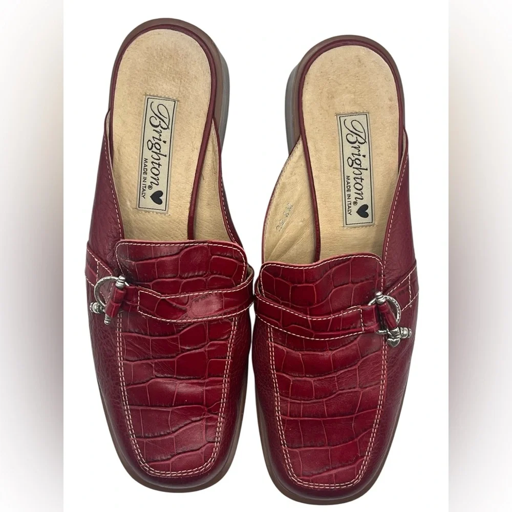 Brighton Women’s Jordan size 8m Red Croc-Embossed Loafers - Picture 1 of 9